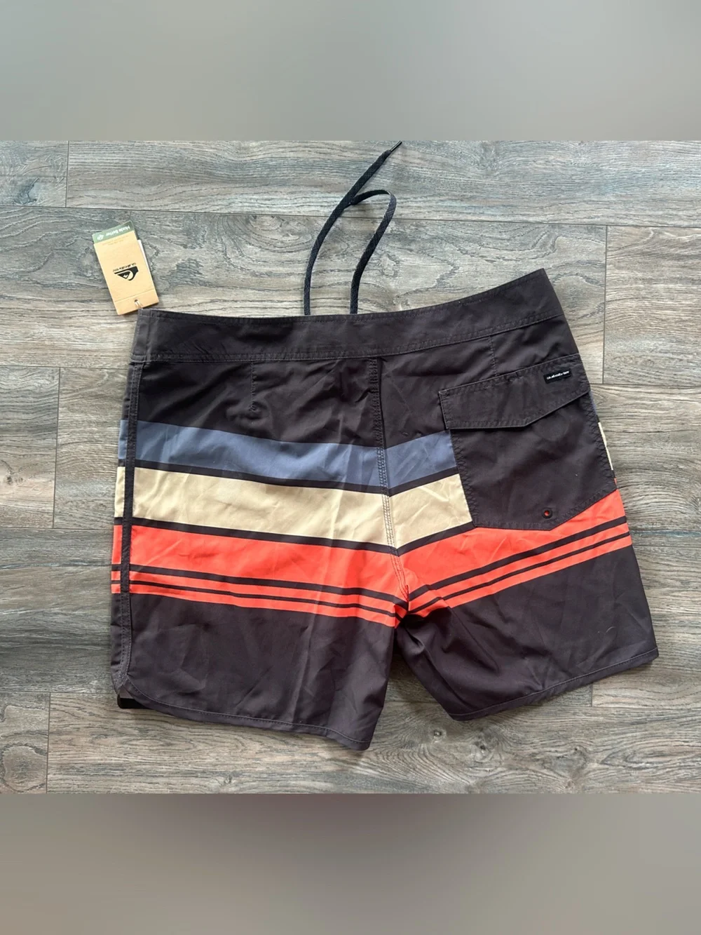 New Quicksilver Black Boardshorts Orange Stripe Size 38 Versatile NWT